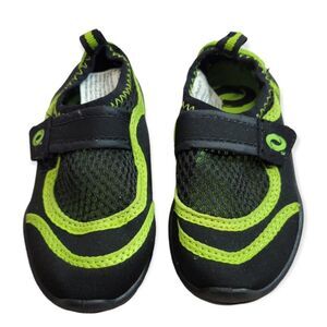 O'rageous water shoes 7